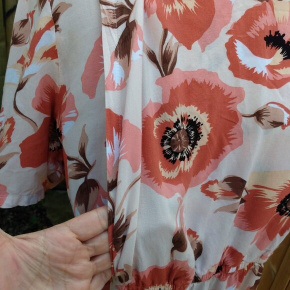 Amish Mennonite Cape Dress 42" Bust 32-38" Waist Rayon Peach Handmade Modest - Picture 6 of 8